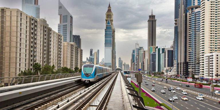 Cómo funciona el transporte público en Dubai