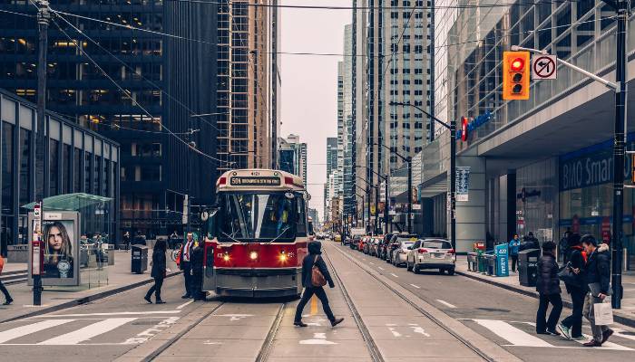 Programas de inglés en Toronto: Conoce algunas de las opciones en este destino