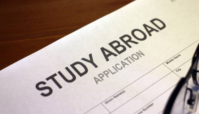 estudiar y trabajar en el extranjero